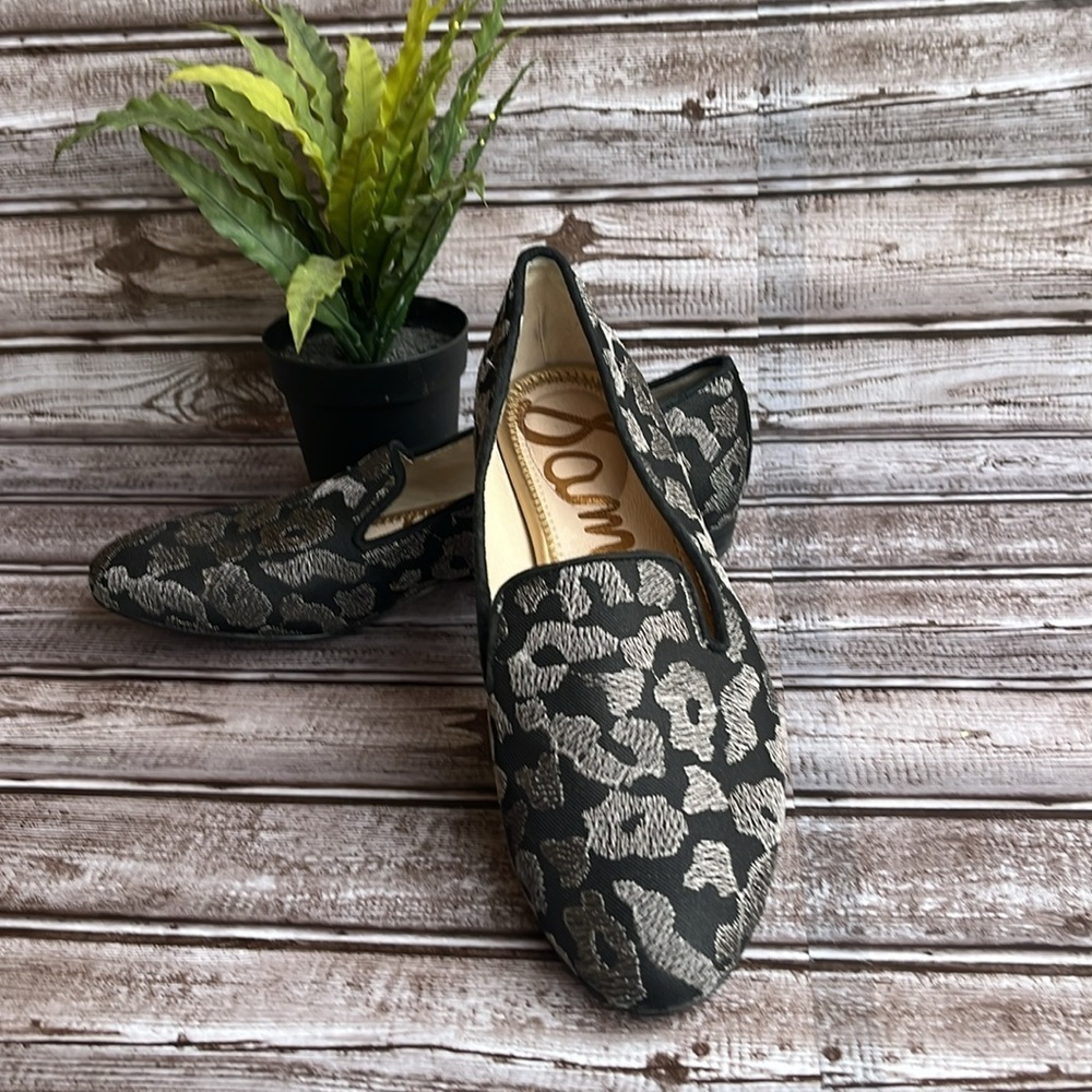 Sam Edelman Black and Gray Patterned Pointed toe Loafers size 7.5 - Picture 3 of 13